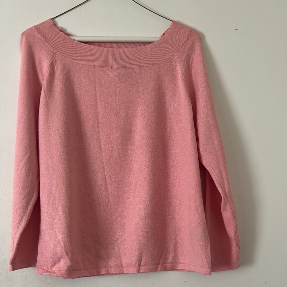 WOMEN'S PINK SWEATER